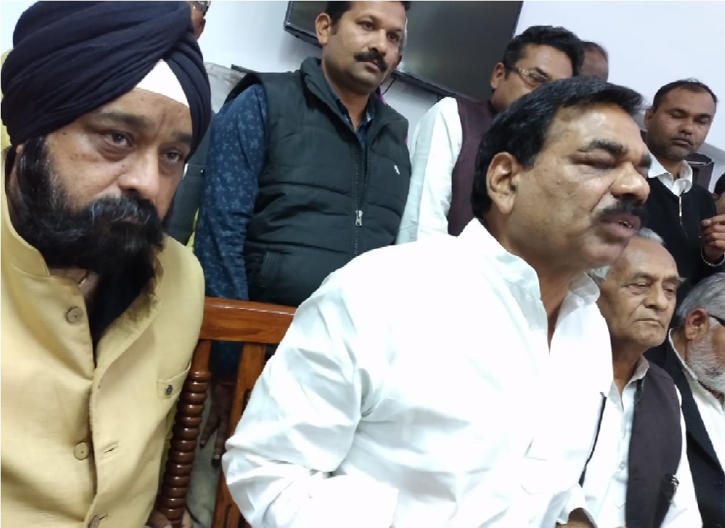 रीवाः पूर्व मंत्री लखन घनघोरिया का छलका दर्द, कहा विंध्य ने साथ दिया होता तो सलामत होती सरकार